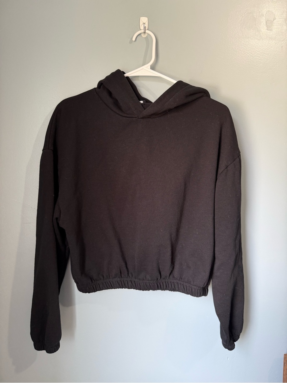 Zara Black Cropped Hoodie Large